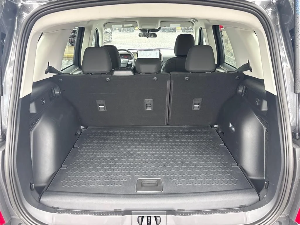 New 2026 Carbonized Gray Metallic Ford Big Bend® image 7