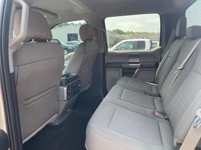 Used 2018 Silver Ford XLT image 11