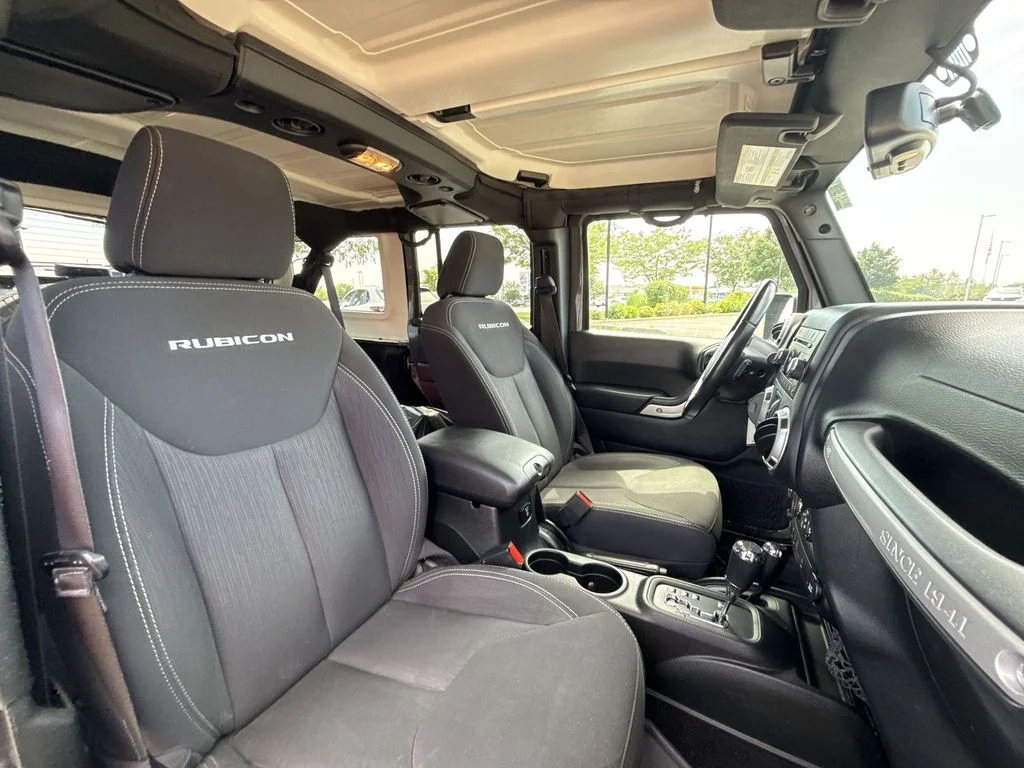 Used 2017 Gray Jeep Unlimited Rubicon image 24