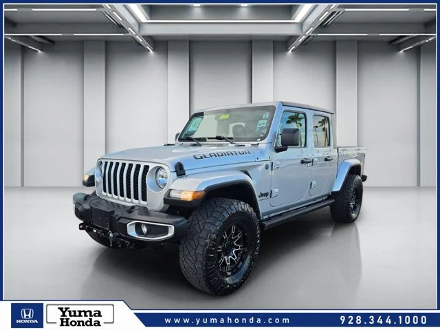 Used 2023 Silver Jeep Sport S image 1
