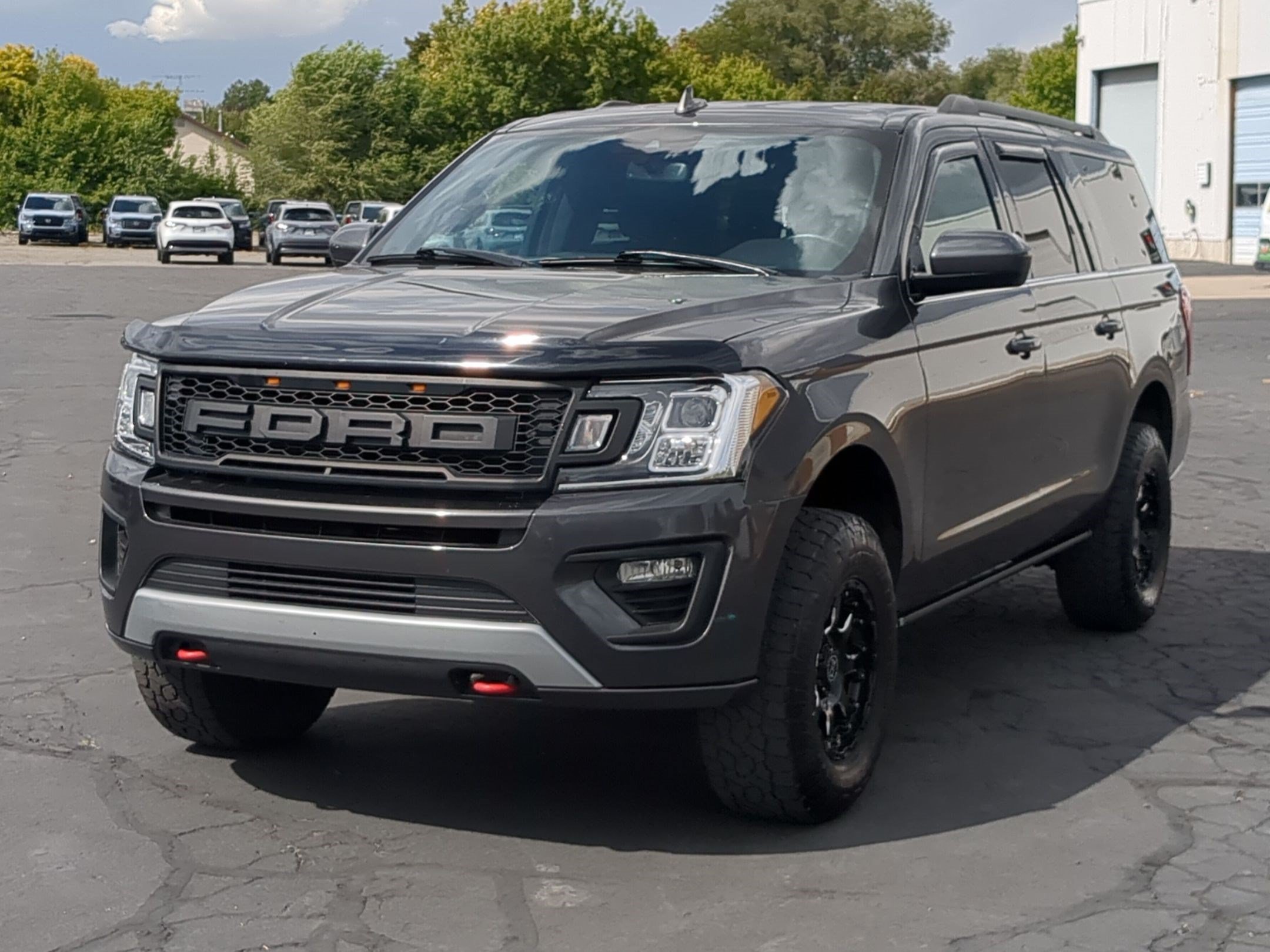Used 2020 Magnetic Metallic Ford XLT image 8