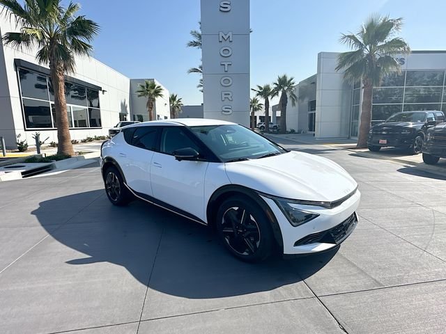 2025 Kia EV6 Wind AWD's photo