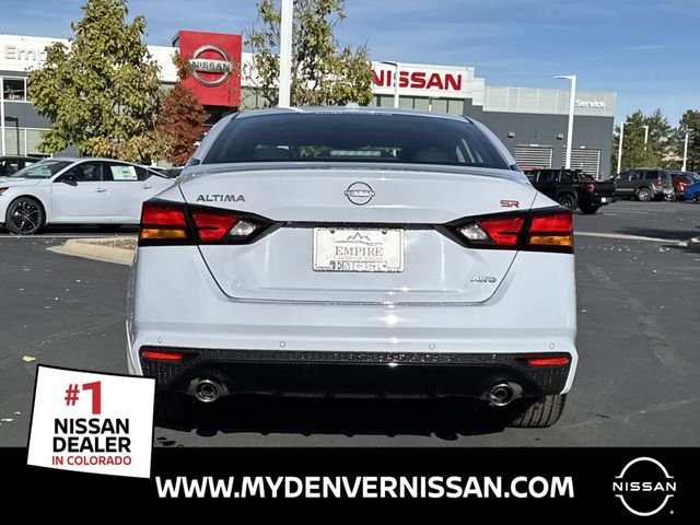 New 2025 Gray Nissan 2.5 SR image 7