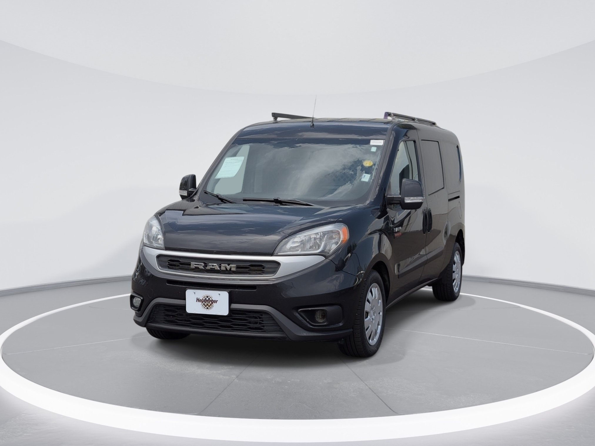 Used 2021 Black Metallic Ram Tradesman SLT image 3