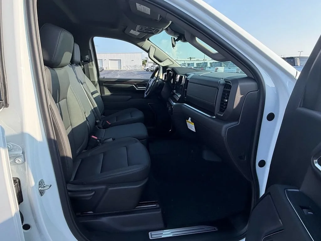 New 2026 Summit White Chevrolet LT image 8