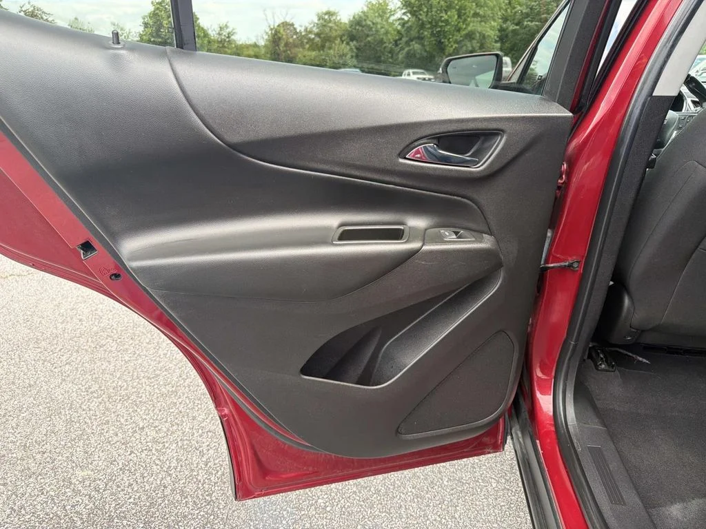 Used 2019 Red Chevrolet LT image 22