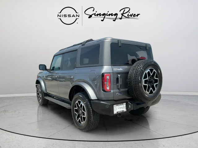 Used 2023 Gray Ford Outer Banks image 5