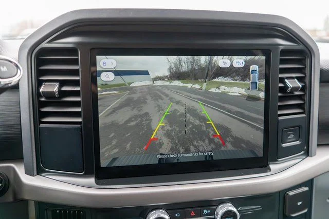Used 2025  Ford XLT image 25