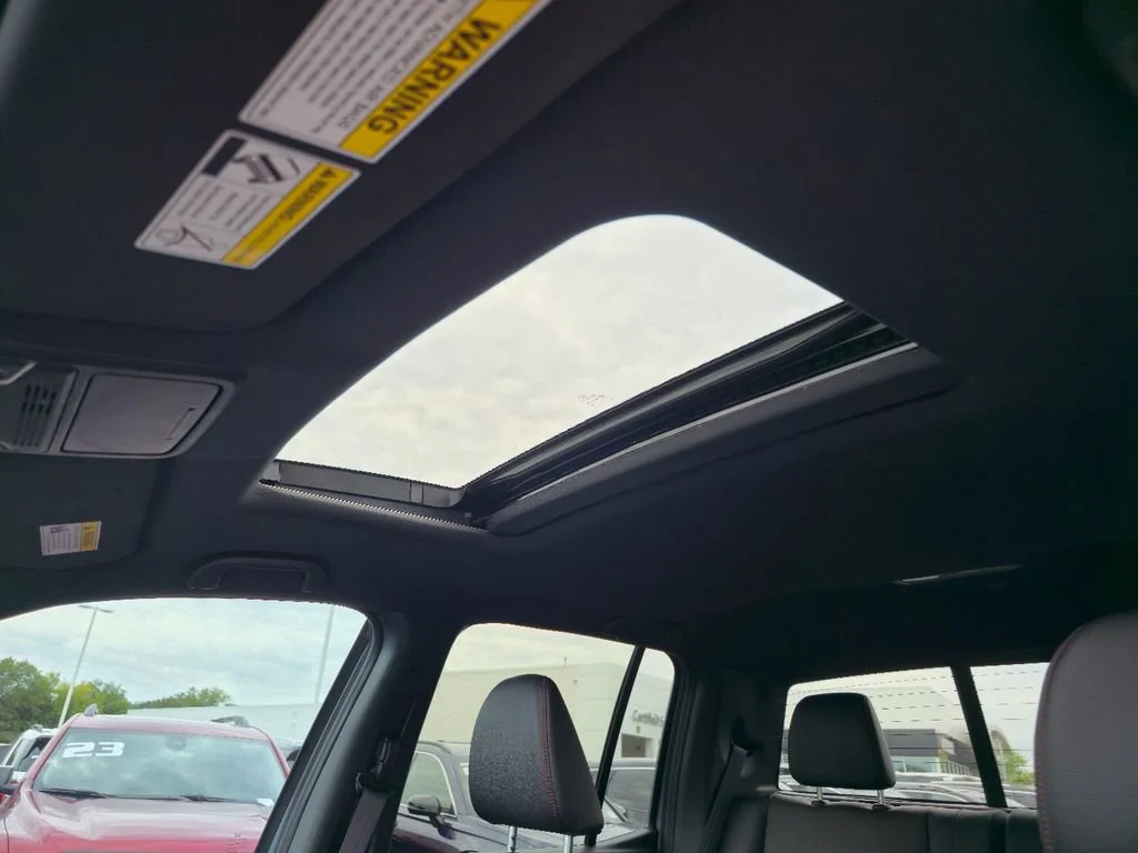 2025 Honda Ridgeline Black Edition - Photo 20