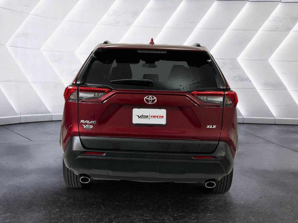 Used 2021 Red Toyota XLE image 5