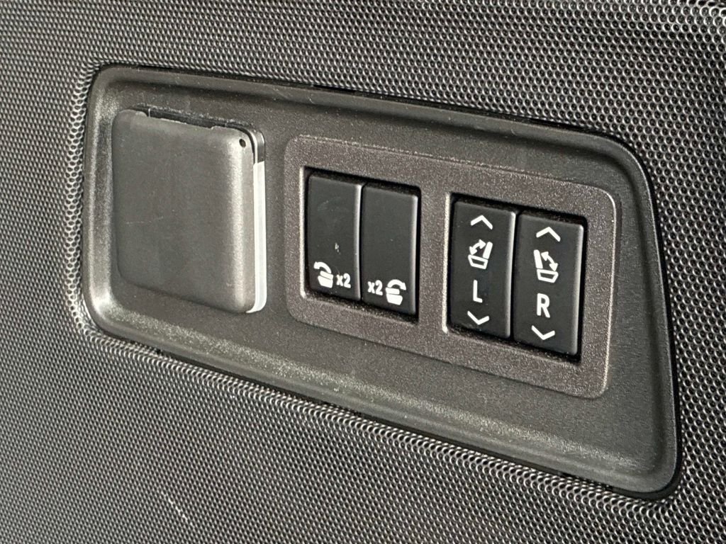 Used 2024 Black Cadillac Premium Luxury image 18