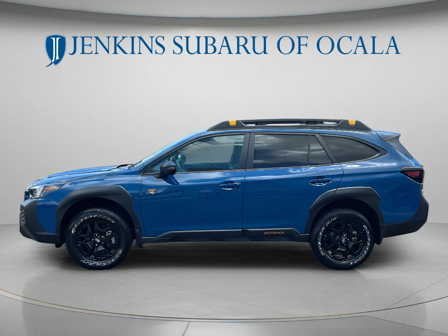 Used 2025 Geyser Blue Subaru Wilderness image 6