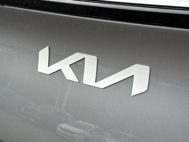 Used 2023 Gray Kia LX image 9