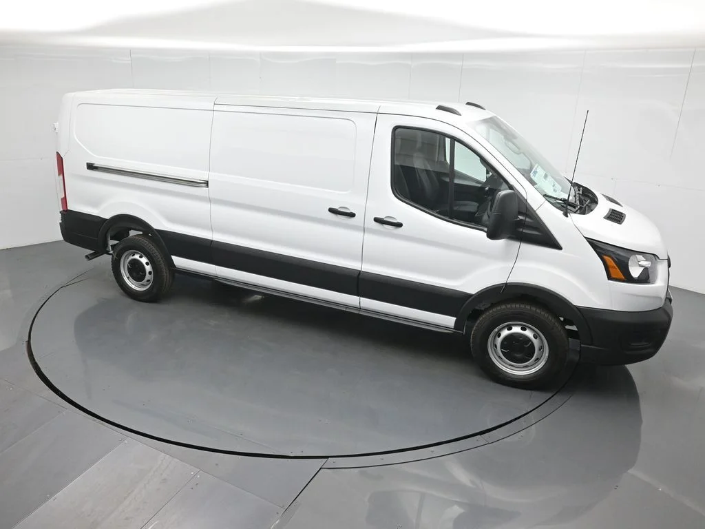 New 2026 White Ford Base image 37
