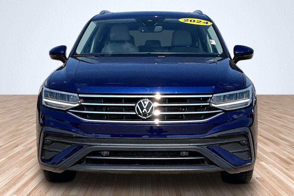 Used 2024 Blue Volkswagen 2.0T SE image 3