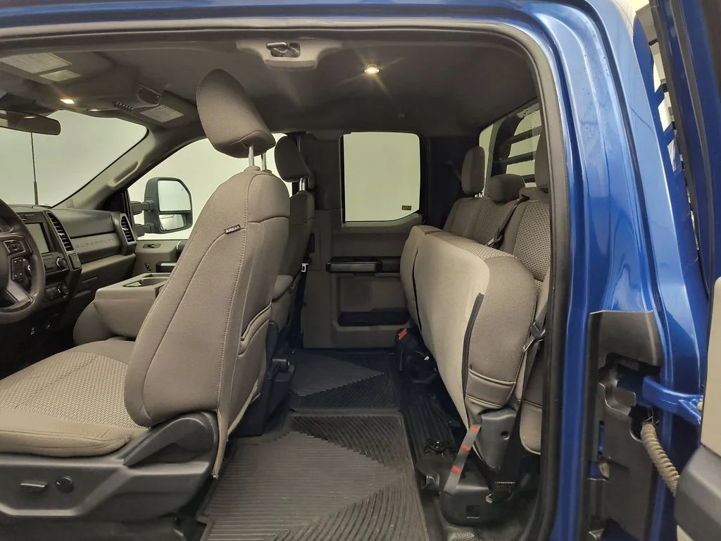 Used 2022 Atlas Blue Ford XLT image 25