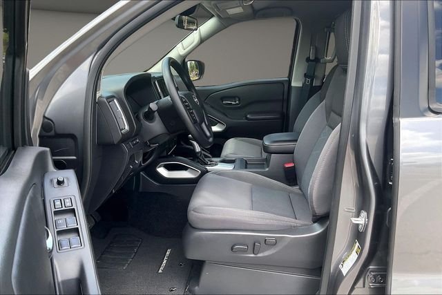 Used 2025 Gray Nissan SV image 23