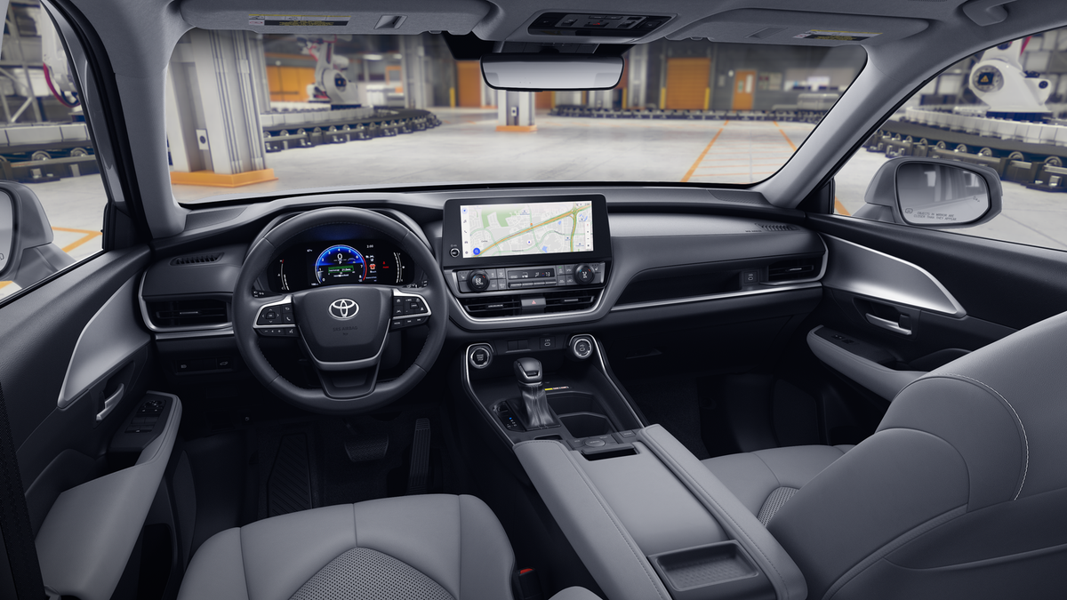 New 2026 Wind Chill Pearl Toyota XLE image 19