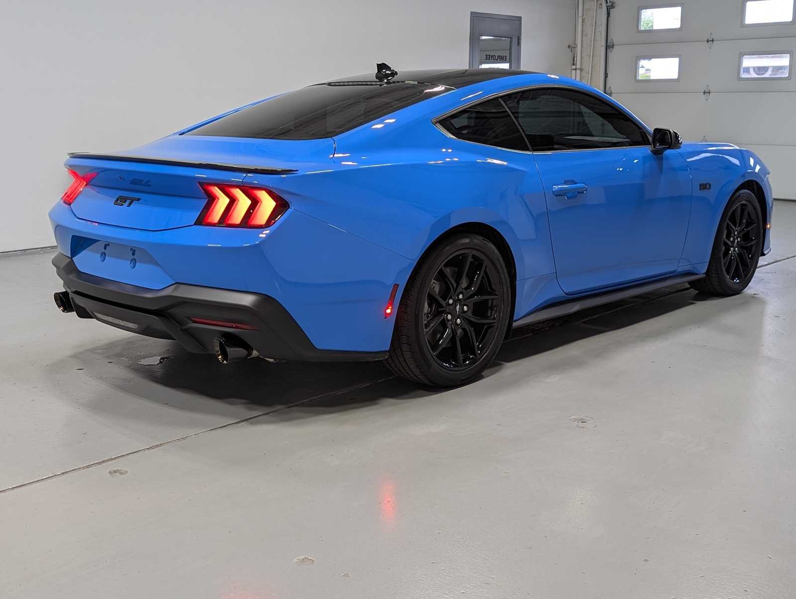 Used 2025 Grabber Blue Ford GT Premium image 8