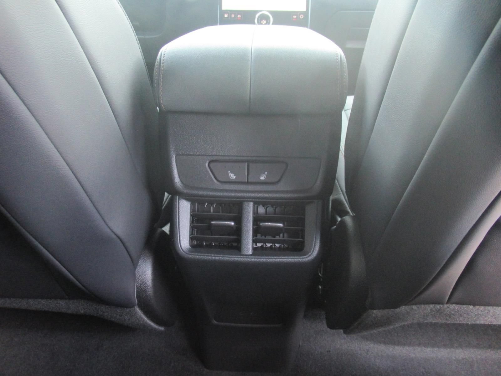 2027 GMC Terrain AT4 - Photo 31
