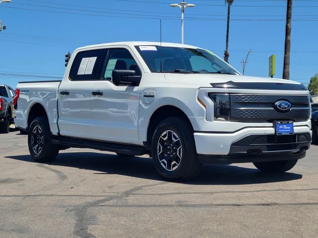 Certified Used 2023 Oxford White Ford XLT image 33