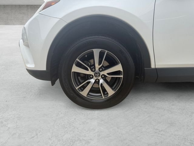 Used 2017 Super White Toyota XLE image 24