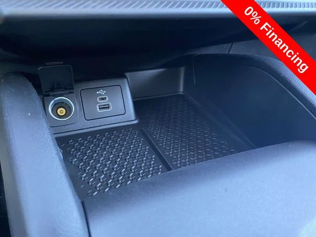 New 2026 Carbonized Gray Metallic Ford Outer Banks image 19