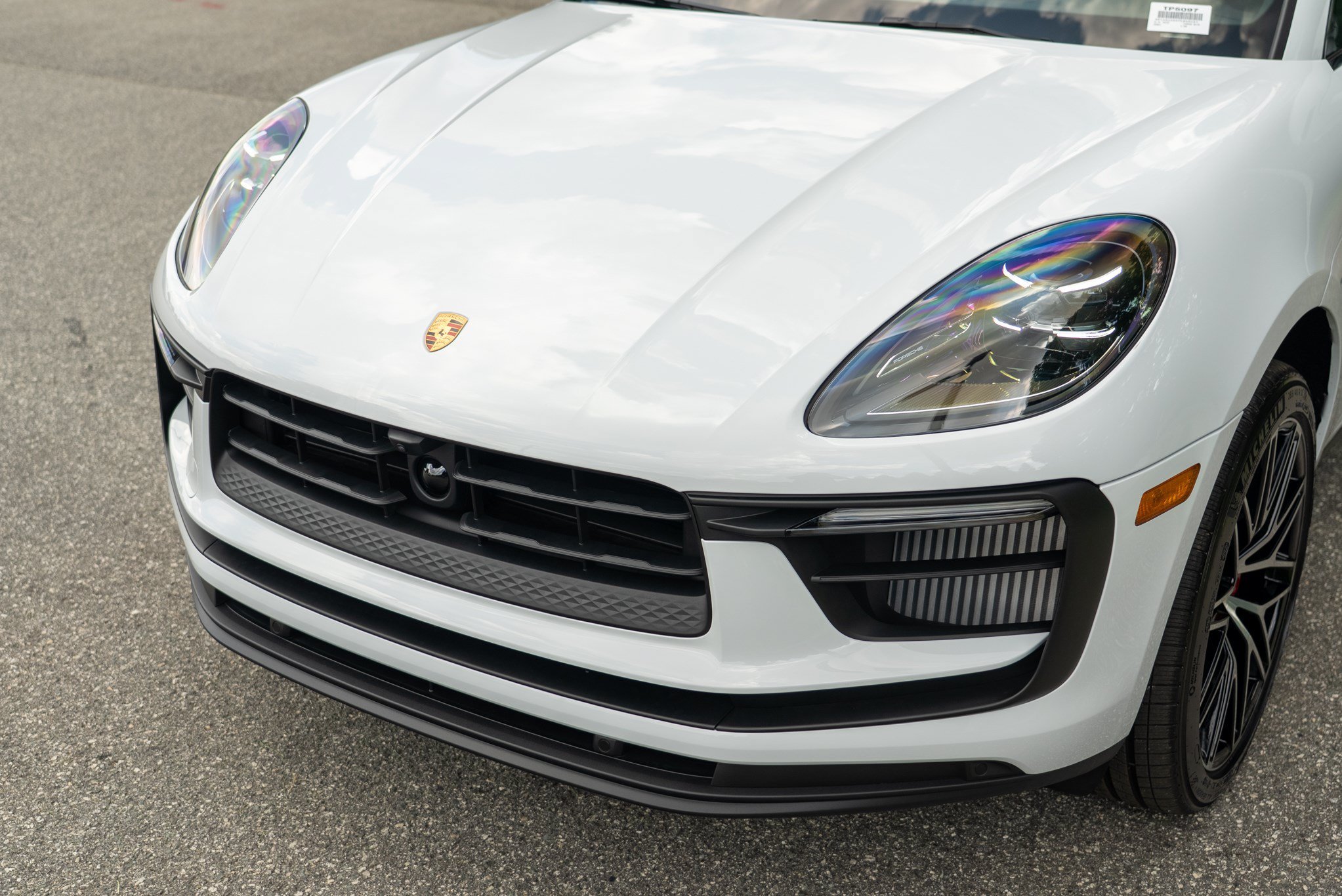 New 2026 Carrara White Metallic Porsche S image 18