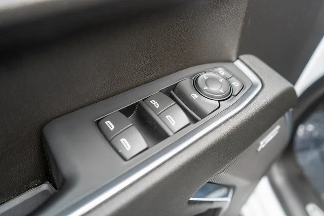 Used 2023 White Chevrolet RST image 15