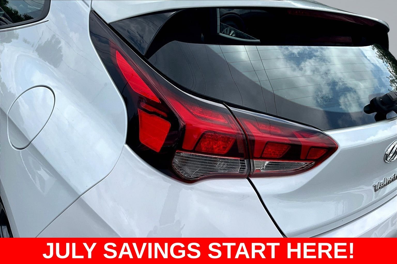 Used 2019 White Hyundai Turbo image 23
