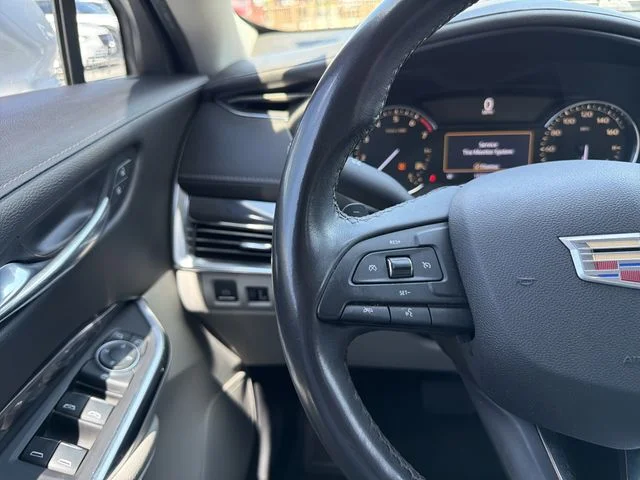 Used 2019 Silver Cadillac Luxury image 26