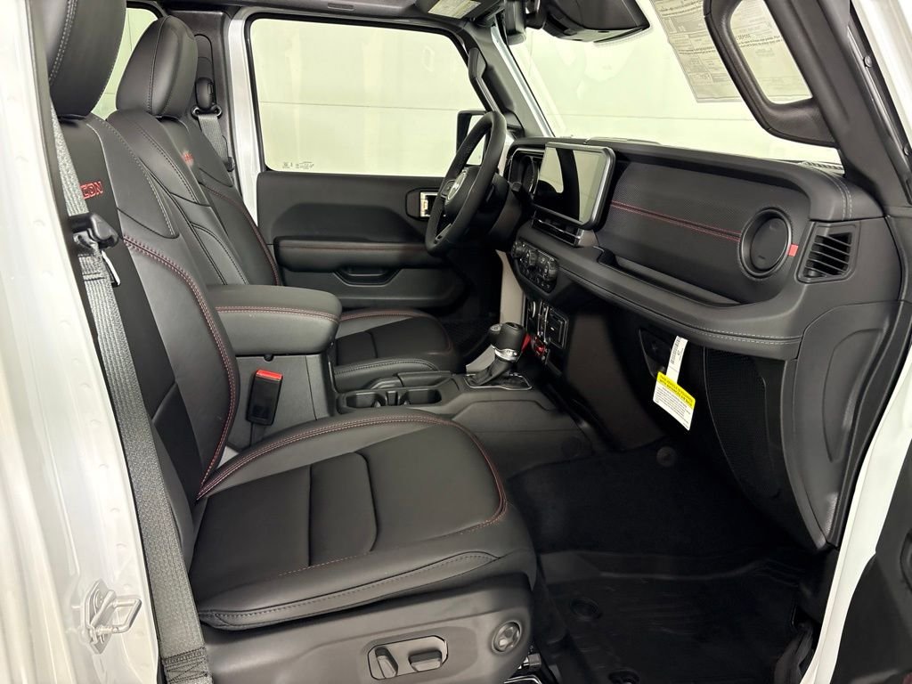 New 2026 Bright White Clearcoat Jeep Rubicon X image 17