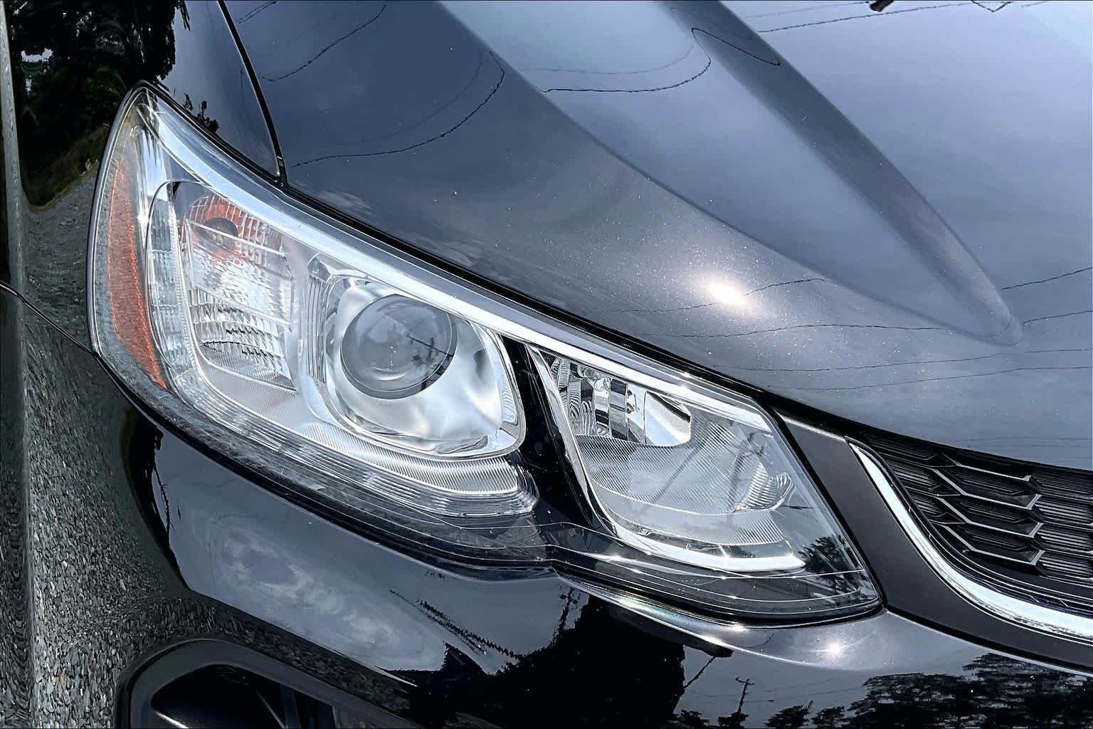 Used 2020 Mosaic Black Metallic Chevrolet LT image 28