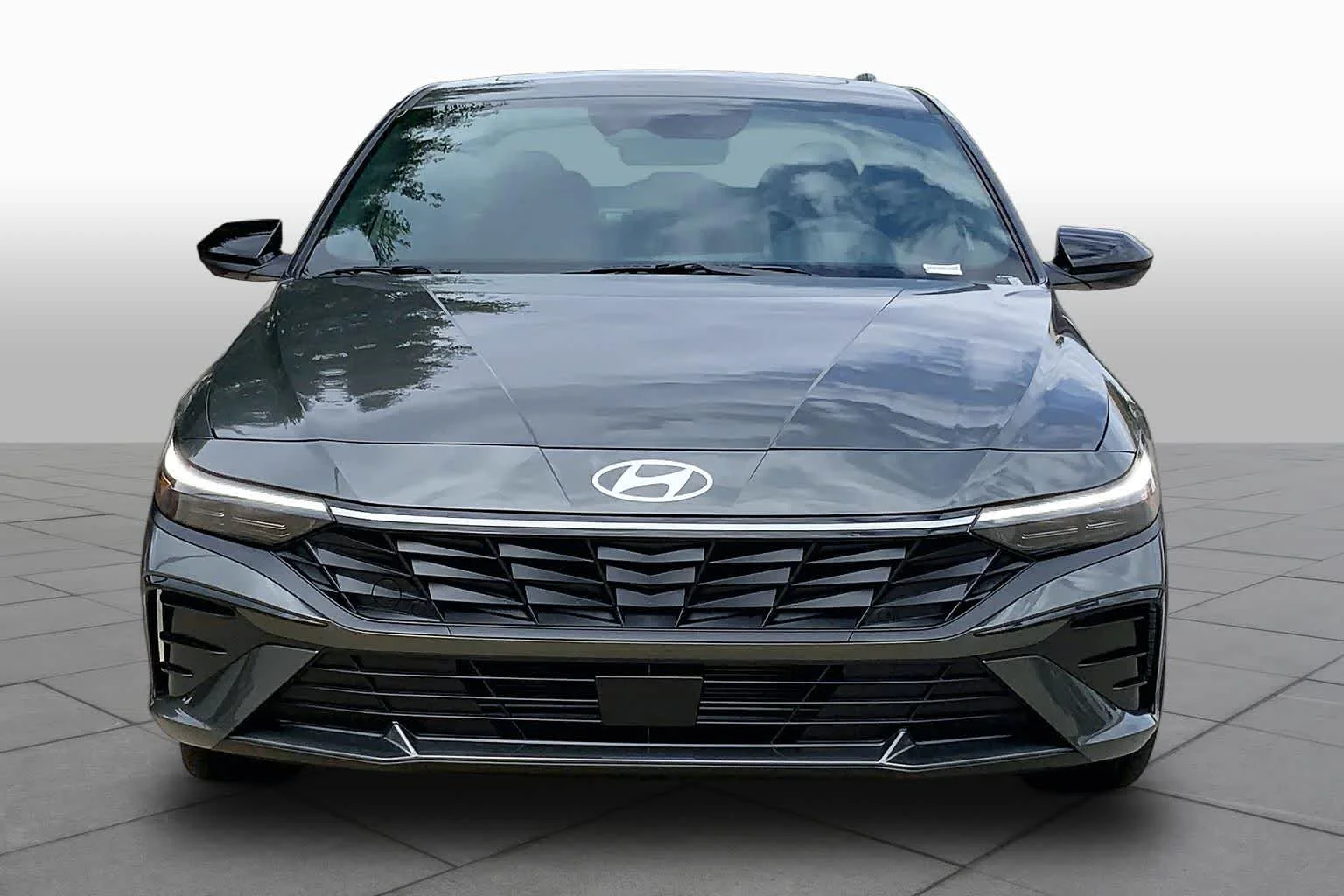 Certified Used 2026 Amazon Gray Hyundai SEL Sport Premium image 3