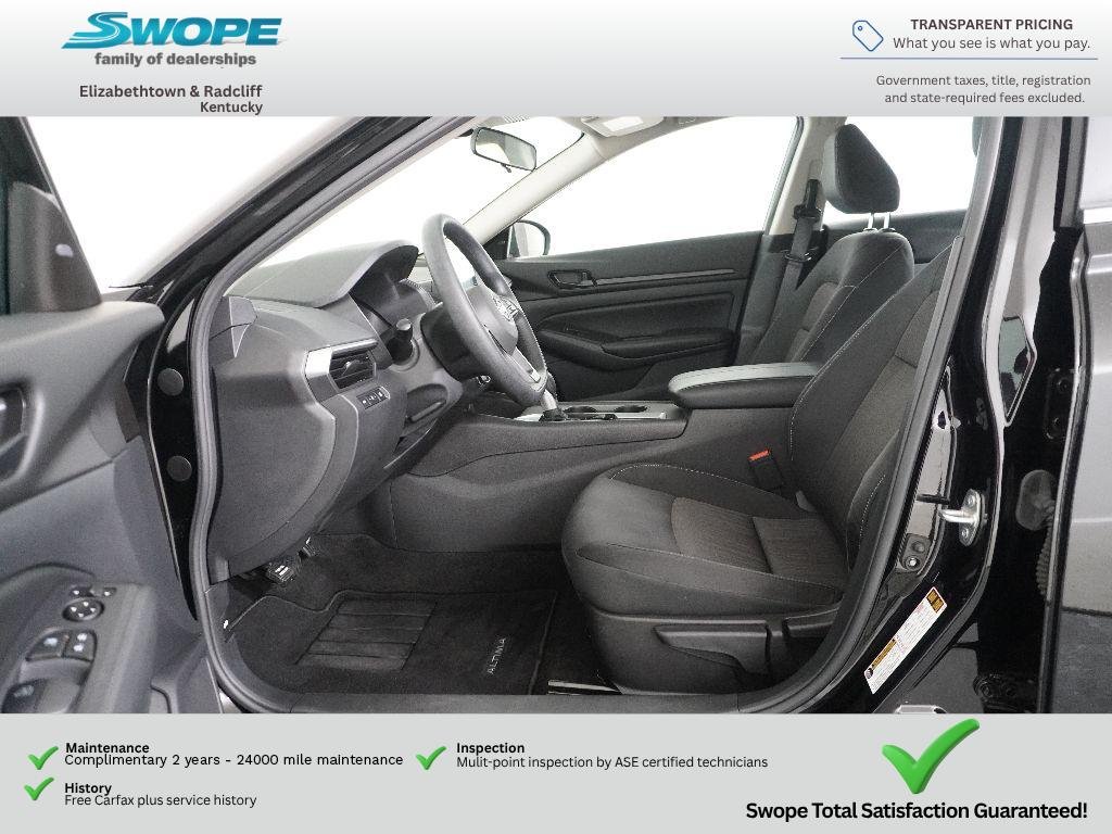 Used 2025 Super Black Nissan S image 13