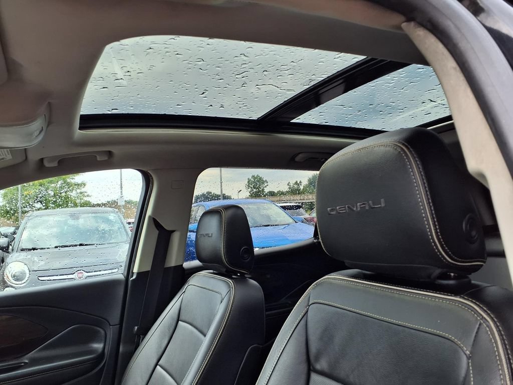 Used 2019 EBONY TWILIGHT METALLIC GMC Denali image 14