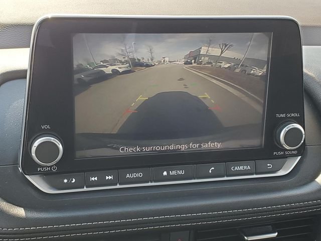 Used 2023 Gray Nissan SV image 23