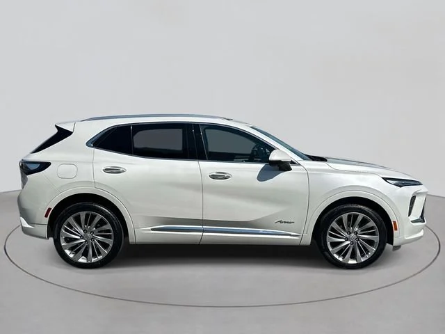 Used 2024 White Frost Tricoat Buick Avenir image 4