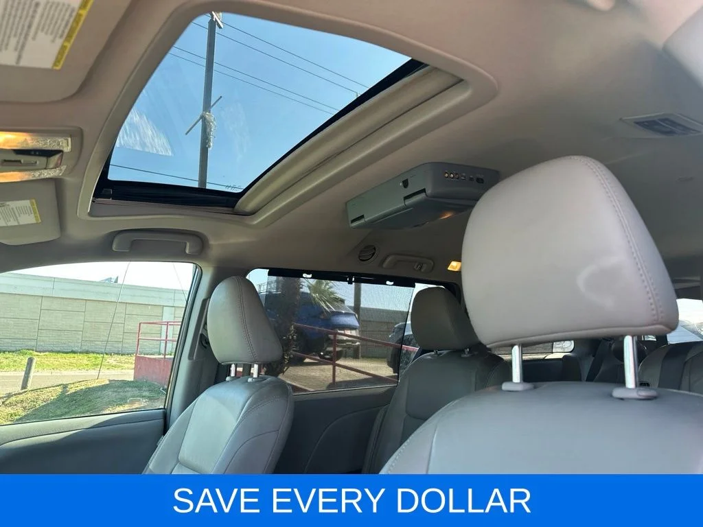 Used 2019 Gray Toyota XLE image 12