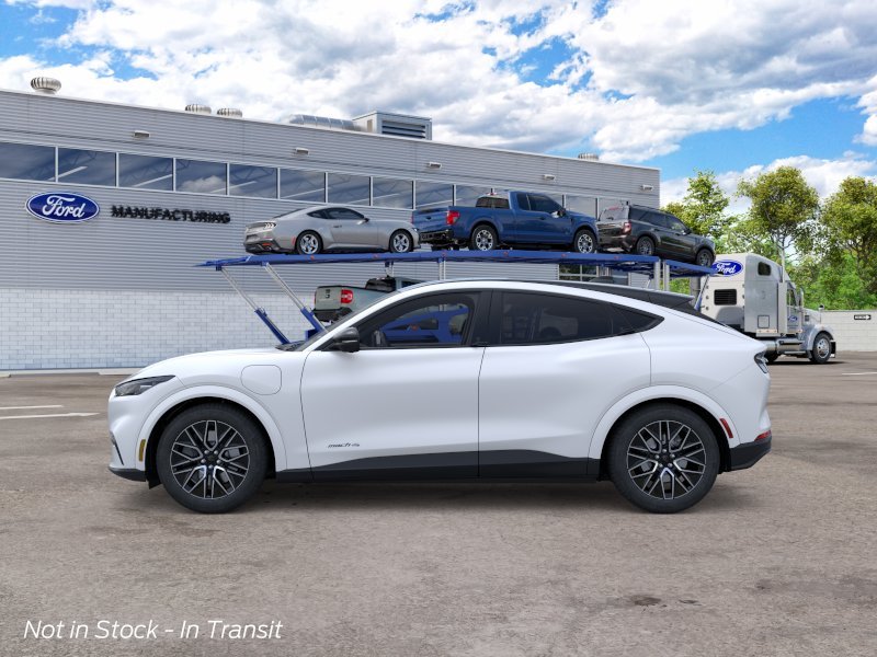 New 2026 Star White Metallic Tri-coat Ford Premium image 3