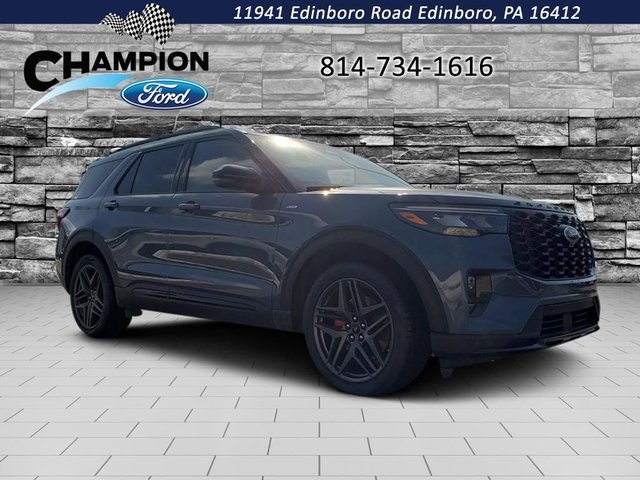 2026 Ford Explorer ST-Line