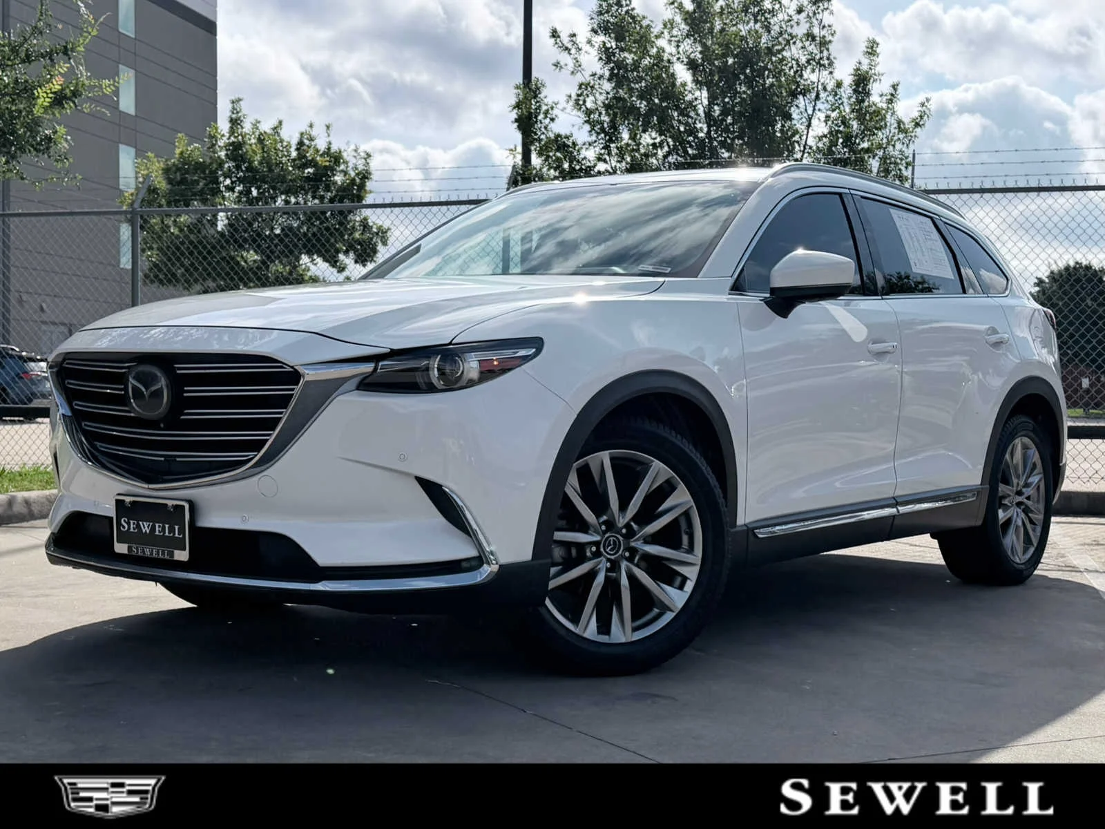 2019 Mazda CX-9 Signature AWD's photo