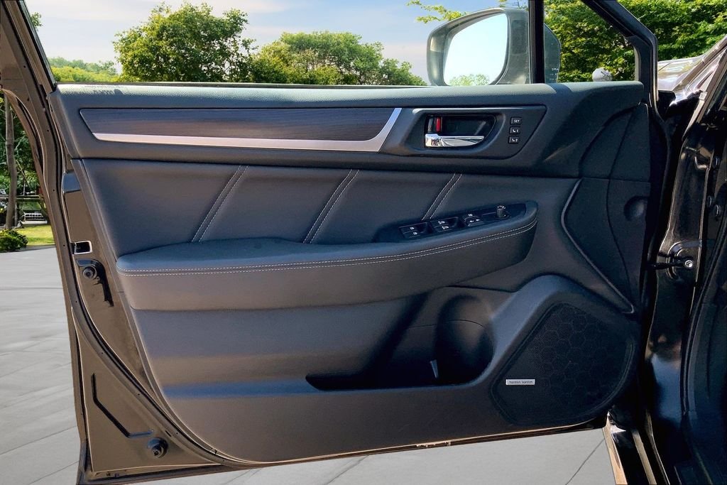 Used 2018 Black Subaru 2.5i image 20