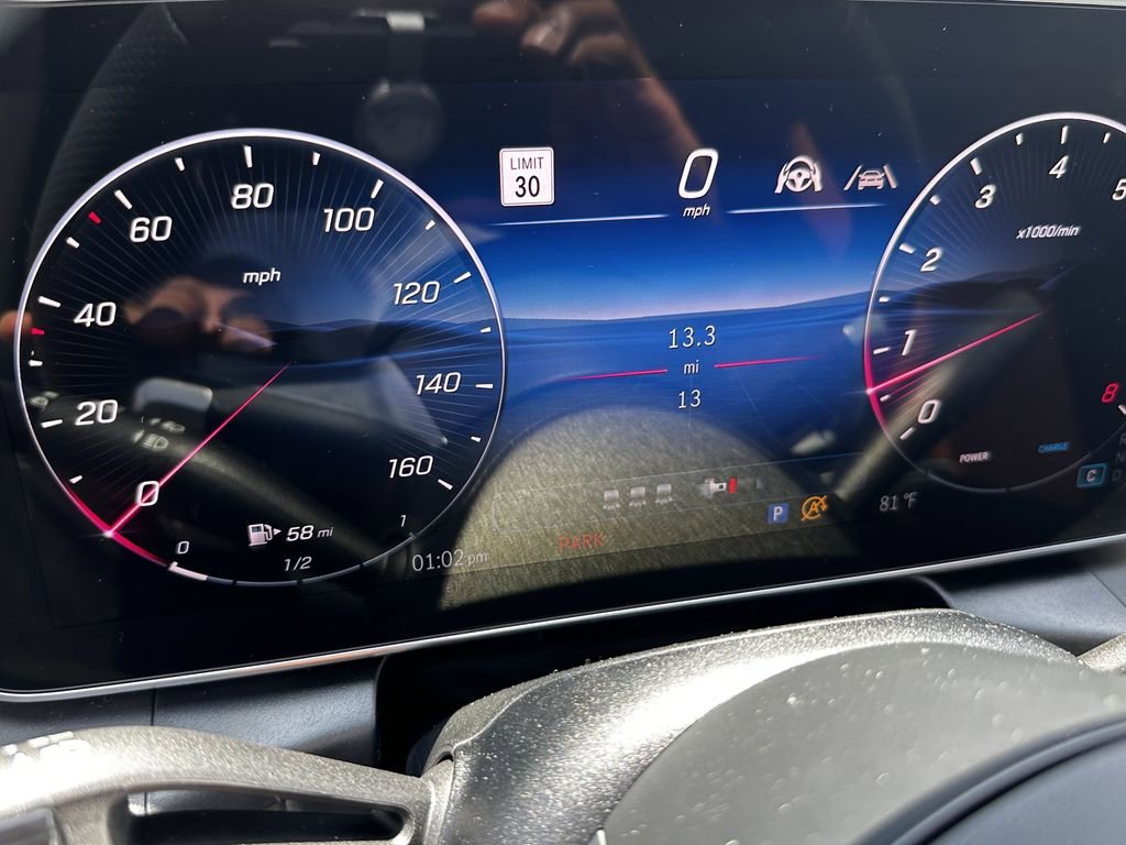 New 2026 Polar White Mercedes-Benz GLC 300 image 30