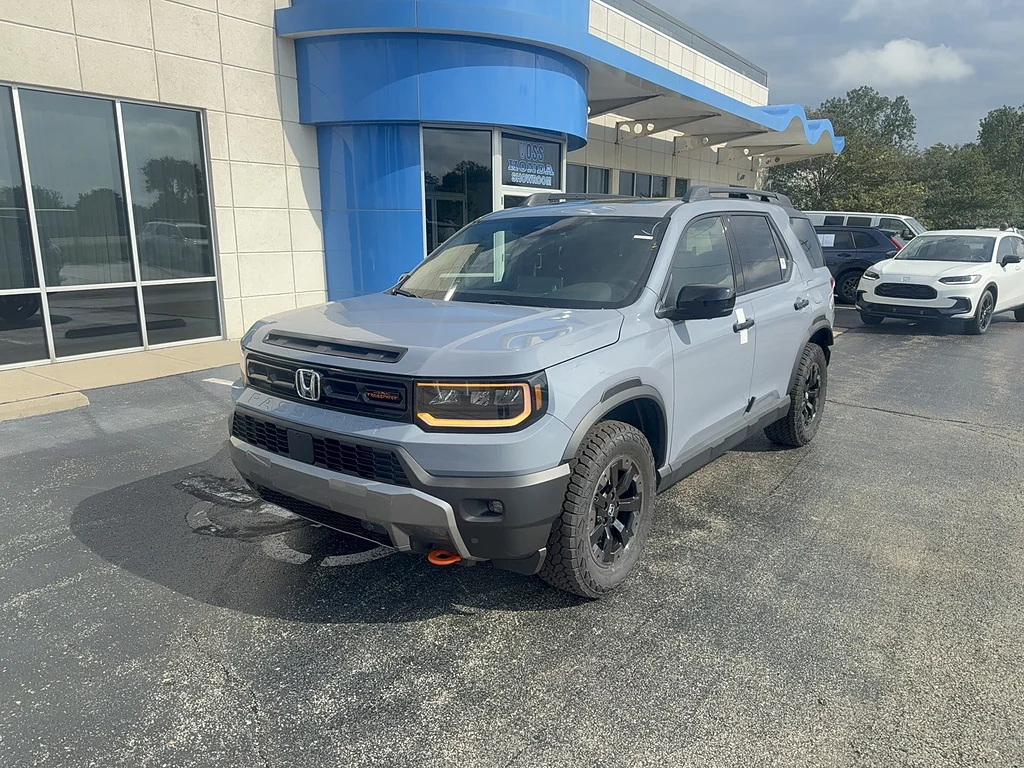 New 2026 Sonic Gray Pearl Honda TrailSport Elite image 1