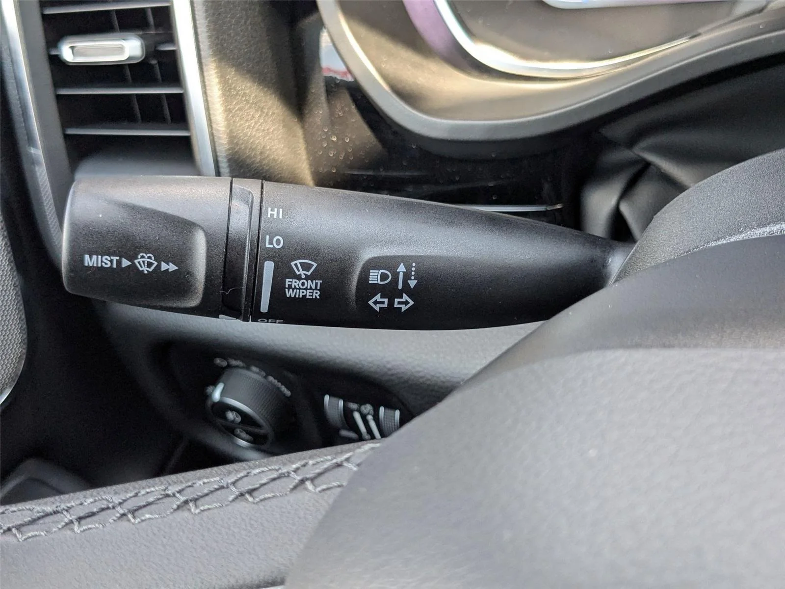 2026 RAM 1500 Laramie - Photo 12