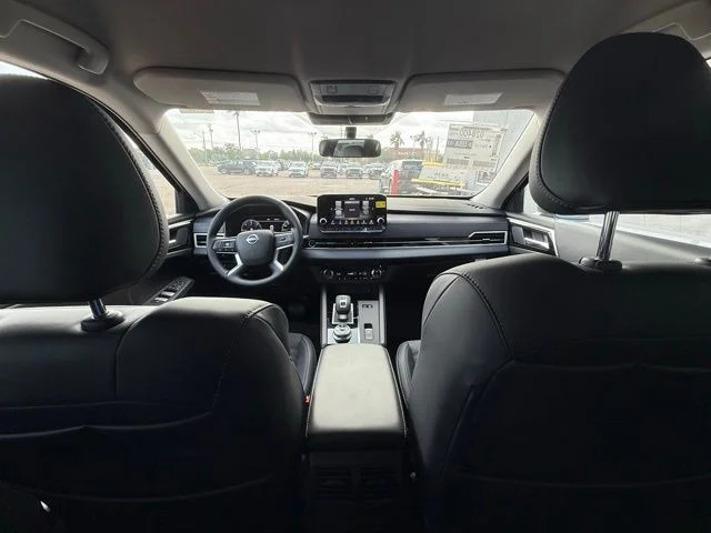 New 2026 Gray Nissan SL image 28