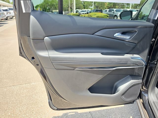 New 2026 Mosaic Black Metallic Chevrolet LT image 15
