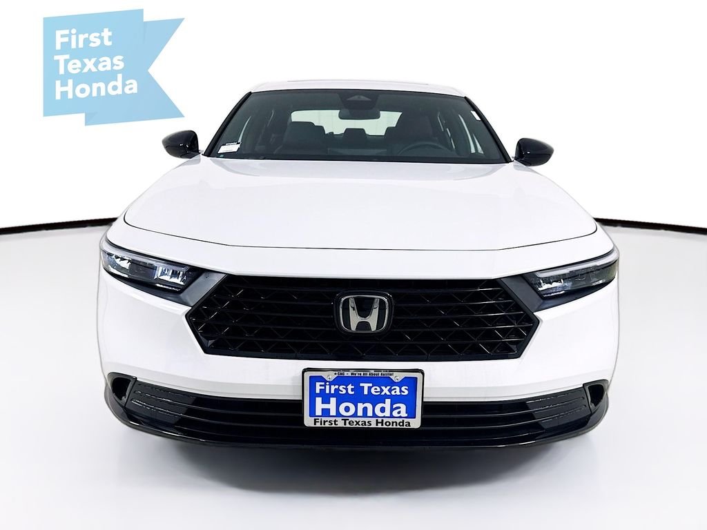New 2026 Platinum White Pearl Honda Sport-L image 2