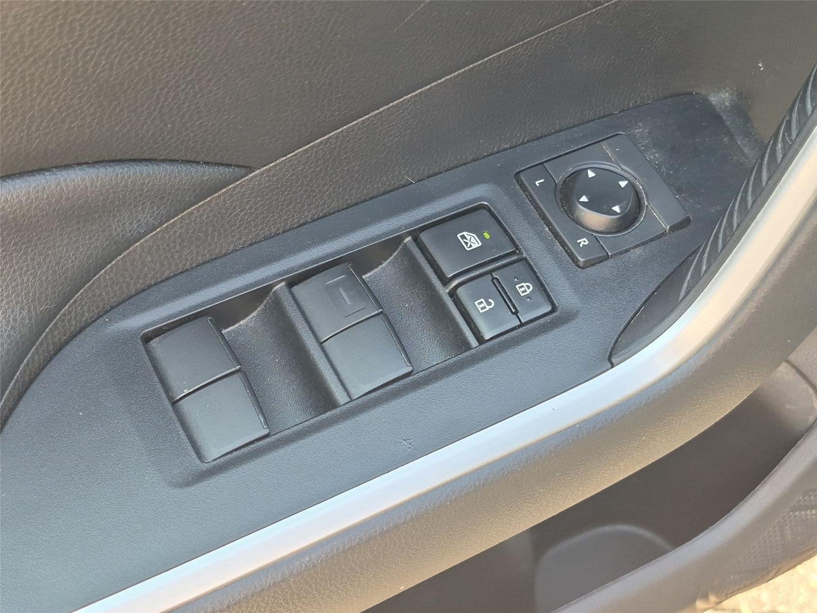 Used 2021 Magnetic Gray Metallic Toyota LE image 4
